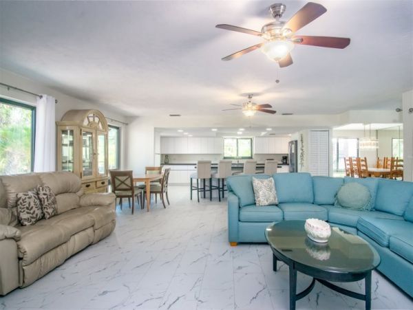 Gulf Side Marathon Home with Private Pool and Boat Dock