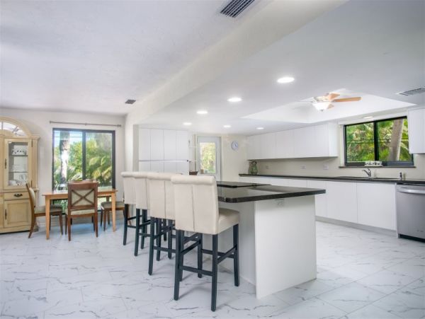Gulf Side Marathon Home with Private Pool and Boat Dock
