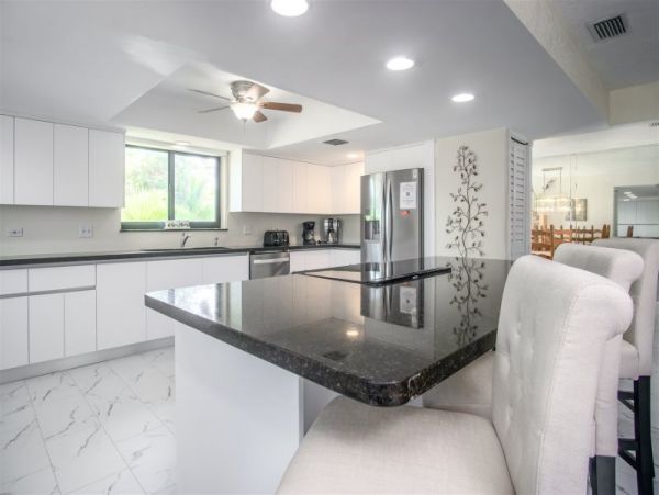 Gulf Side Marathon Home with Private Pool and Boat Dock