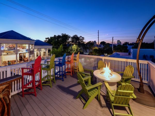Florida Keys 3 Bedroom Condo Private Rooftop Deck & Pool