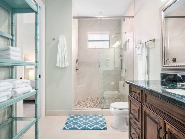 Walk to Beach Marco Island Vacation Home Five Bedrooms