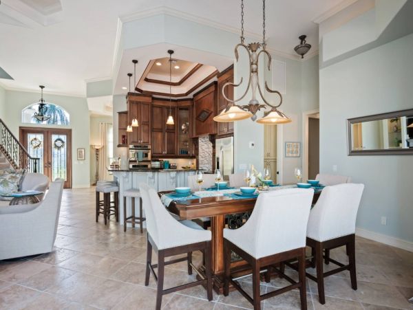 Walk to Beach Marco Island Vacation Home Five Bedrooms