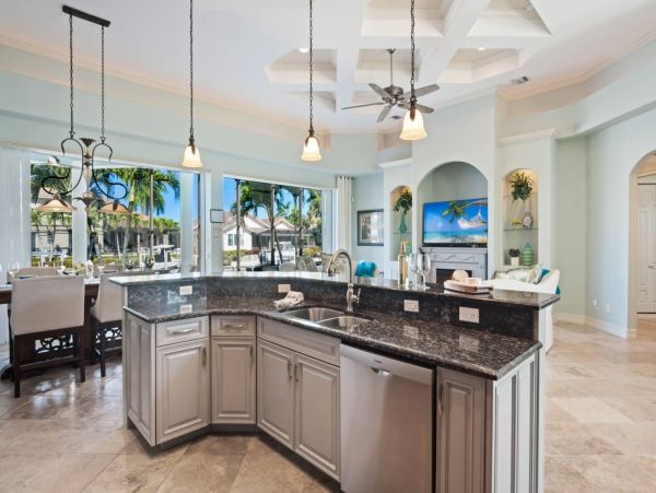 Walk to Beach Marco Island Vacation Home Five Bedrooms