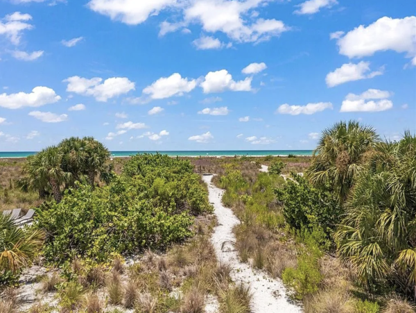 Siesta Key Beachfront Three Bedroom  House Rare Find!