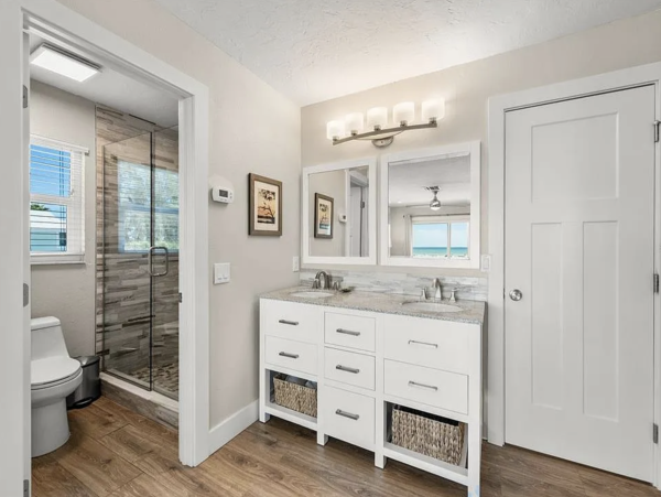 Siesta Key Beachfront Three Bedroom  House Rare Find!