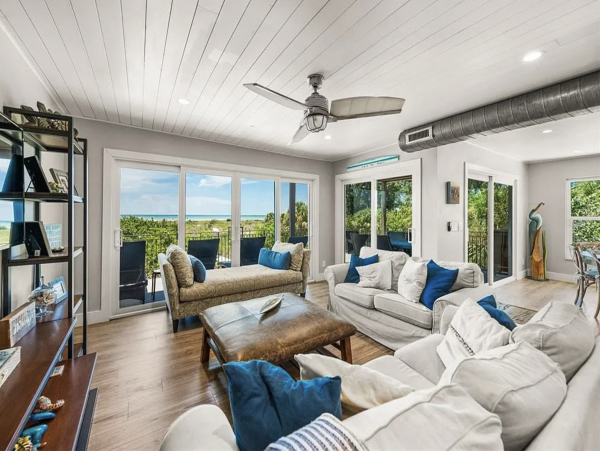 Siesta Key Beachfront Three Bedroom  House Rare Find!