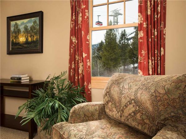 Steps to the Gondola Vacation Rental in Jackson Hole