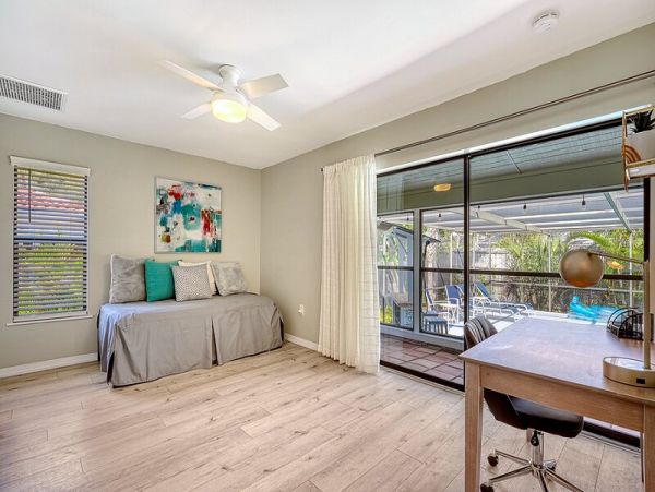 Siesta Key 3 Bedroom Home with Pool & Outdoor Shower