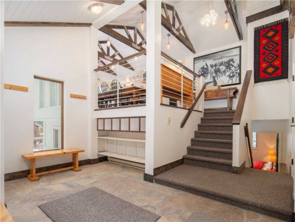 Entry Area