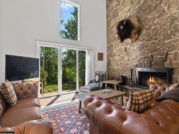 Three Bedroom Mountain View Townhome in Teton Village
