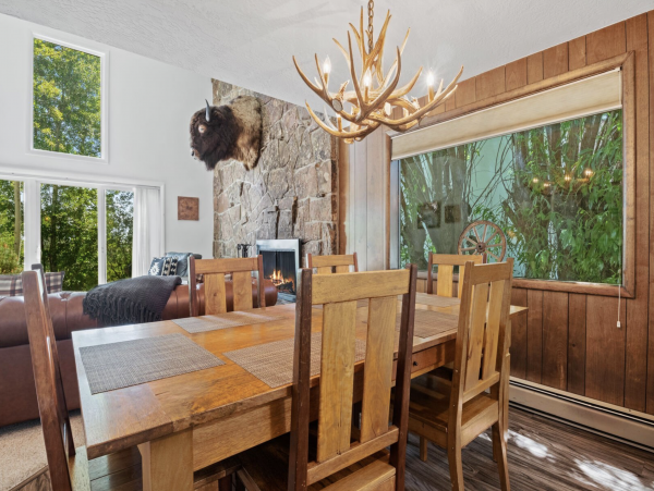 Three Bedroom Mountain View Townhome in Teton Village