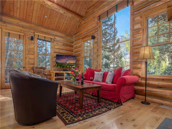 2 Bedroom Condo in Teton