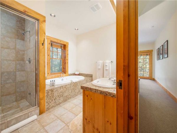 2 Bedroom Condo in Teton