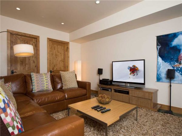 Lower Floor Family Room