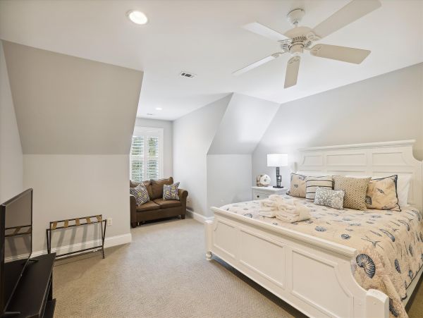 Walk to Beach Vacation Home in Hilton Head Six Bedrooms