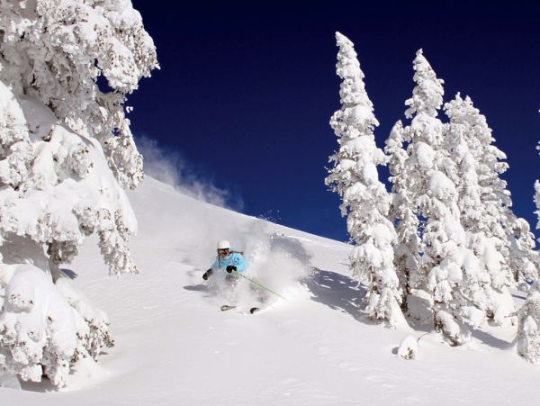 Two Bedroom Comfortable Mountain Retreat in Teton Village