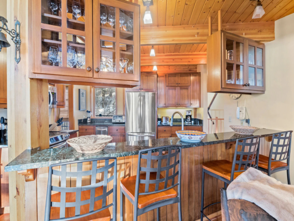 Spacious Five Bedroom Vacation Rental in Teton Village