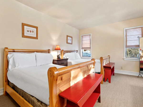 Spacious Five Bedroom Vacation Rental in Teton Village