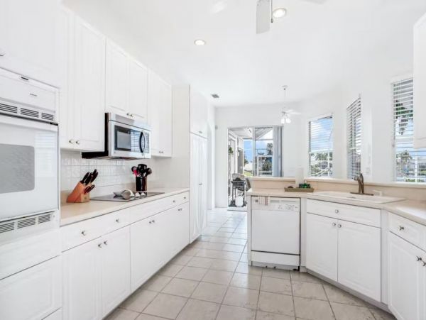 Vacation Rental Pool Home in Cape Coral with Boat Dock