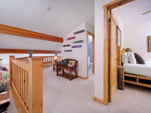 Charming 2-Bedroom +Loft Condo in Jackson Hole