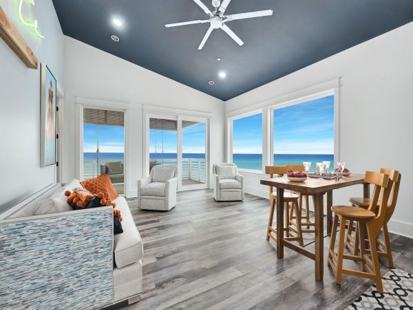 Stunning Beach Vacation Home in Panama Beach 6 Bedrooms