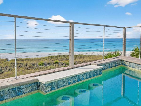 Stunning Beach Vacation Home in Panama Beach 6 Bedrooms