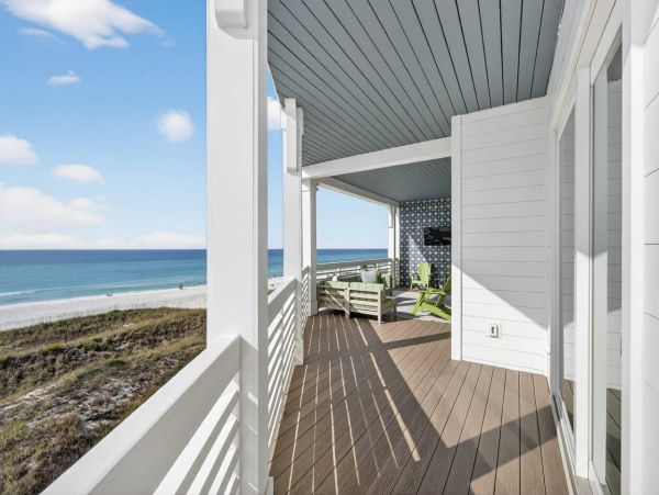 Stunning Beach Vacation Home in Panama Beach 6 Bedrooms