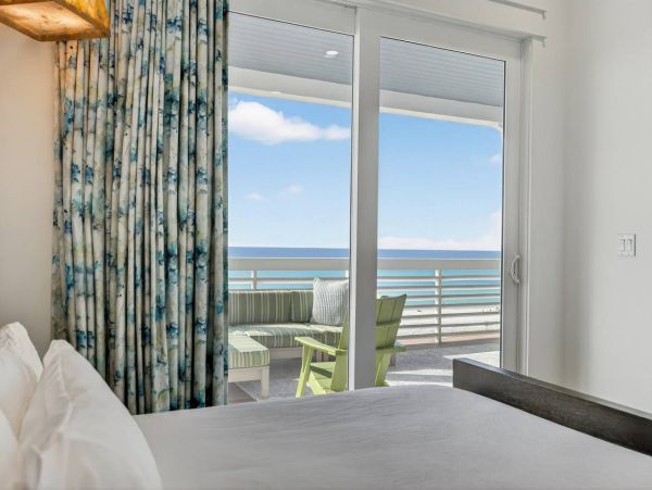 Stunning Beach Vacation Home in Panama Beach 6 Bedrooms