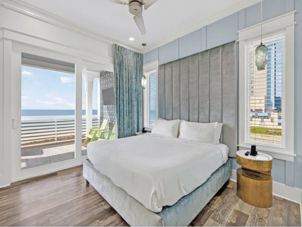 Stunning Beach Vacation Home in Panama Beach 6 Bedrooms