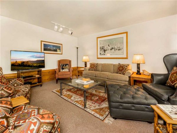 Jackson Hole Vacation Home Mountain Views