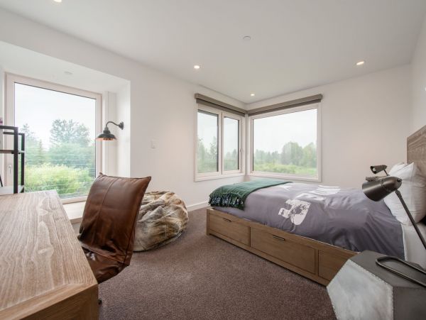 Wilson Vacation Home With Great Views Sleeps 14 Guests