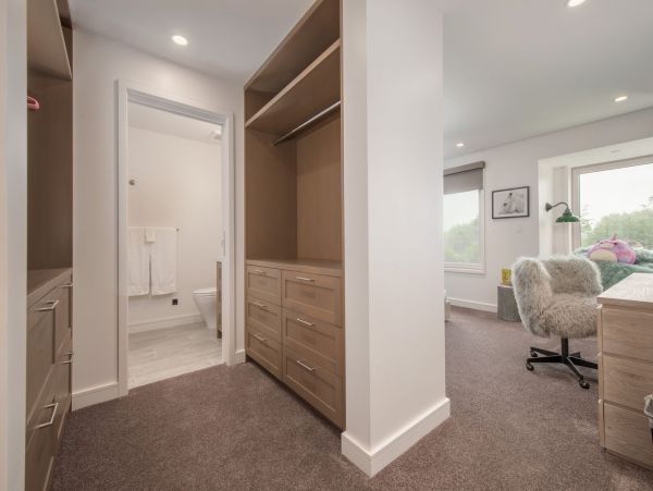 Wilson Vacation Home With Great Views Sleeps 14 Guests