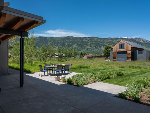 Wilson Vacation Home With Great Views Sleeps 14 Guests