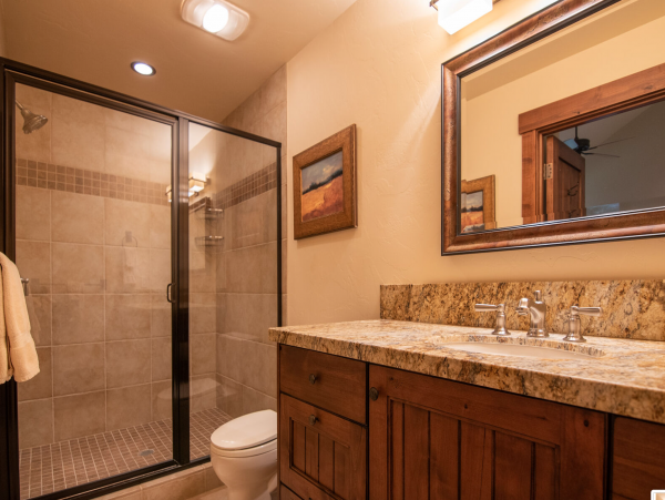 King Bedroom Attached Bathroom