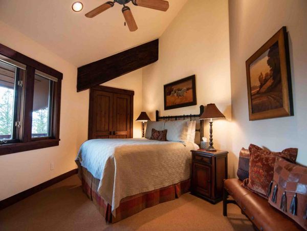 Queen Bedroom with Attached Bathroom with Private Balcony(upper level)