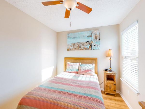 Mexico Beach Vacation Home Two Bedrooms with Pool
