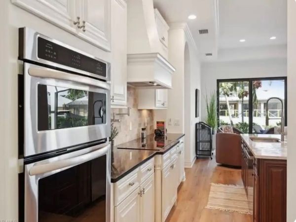 Impressive Five Bedroom  Coastal Retreat with Private Pool in Marco Island