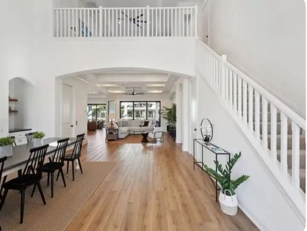 Impressive Five Bedroom  Coastal Retreat with Private Pool in Marco Island