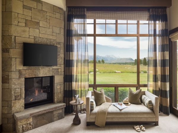 Jackson Hole Mountain View Posh Five Bedroom Rental Home
