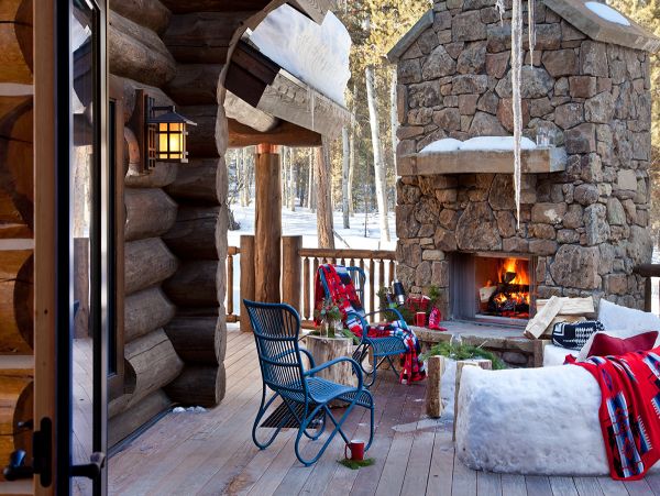 Luxury Log Cabin Style Vacation  Residence