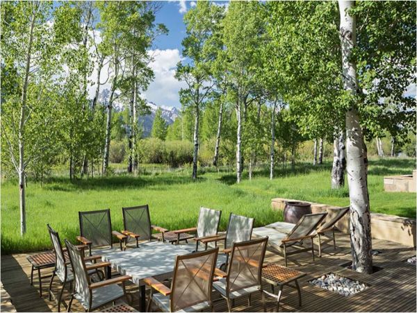 Mountain Views Jackson Hole Luxury Vacation Home.