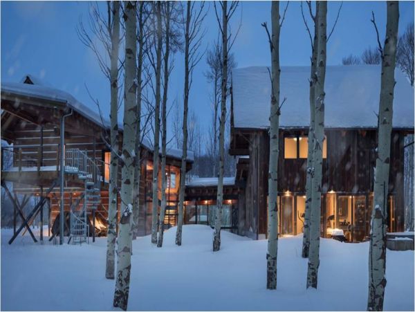 Mountain Views Jackson Hole Luxury Vacation Home.