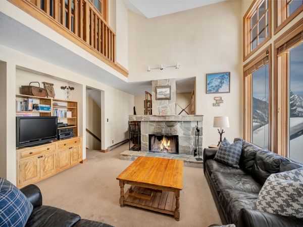 Alta Skiín/Ski-out Four Bedroom Vacation Rental Condo