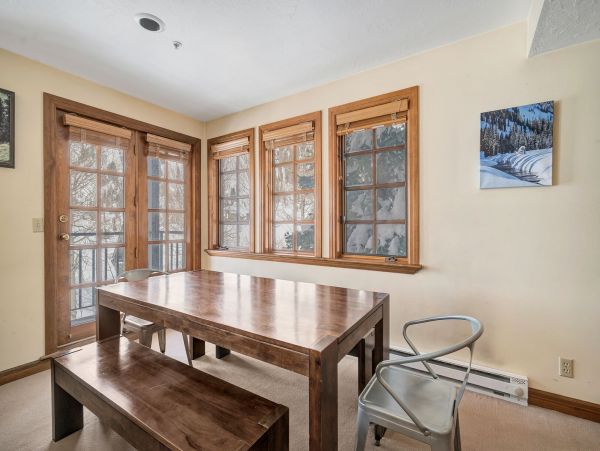 Alta Skiín/Ski-out Four Bedroom Vacation Rental Condo