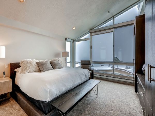 Alta Home 1005450