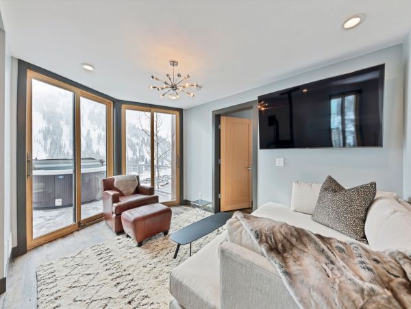 Alta Home 1005452