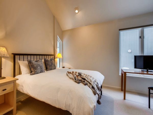 Alta Home 1005457