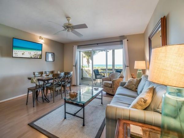 Beachfront Vacation Beach. Home In Boca Grande 3 Bedrooms