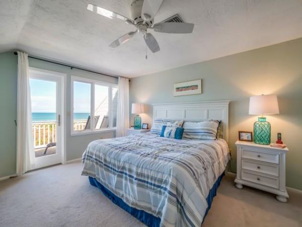 Beachfront Vacation Beach. Home In Boca Grande 3 Bedrooms
