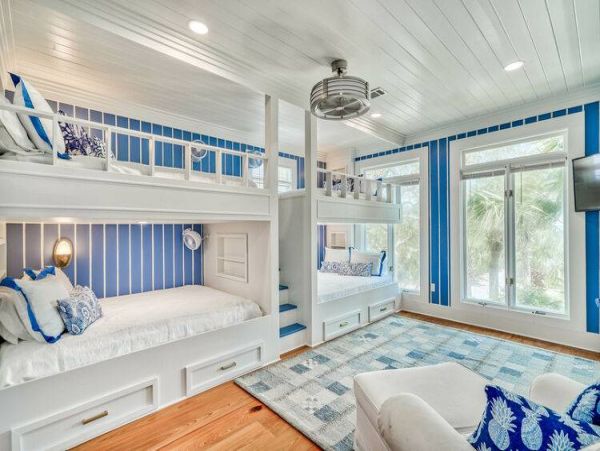 Inlet Beach Vacation Home Four Bedrooms with Guest House